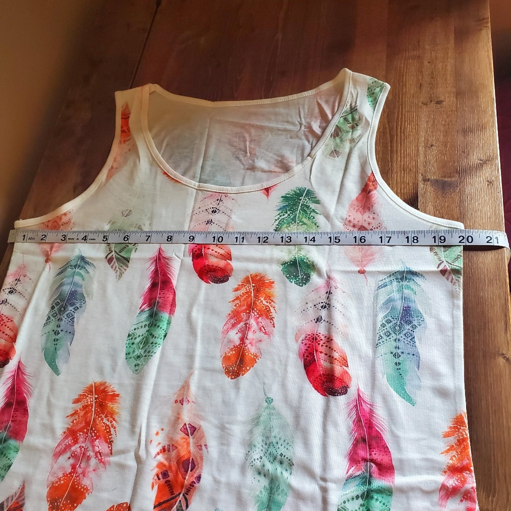 Multi Color Feather Aztec Feather Tank - Picture 8 of 8